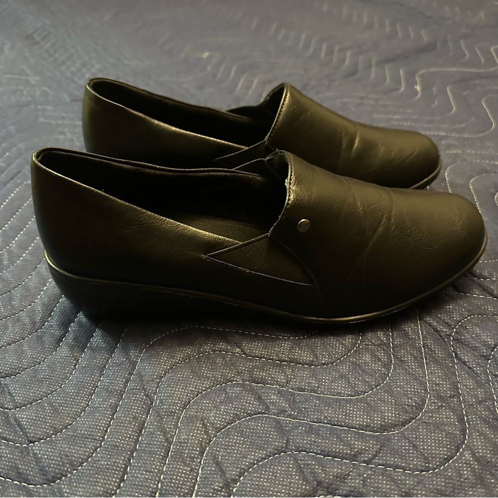 Air Flex Women's Black Leather Slip On Casual Clog Shoes Size 11